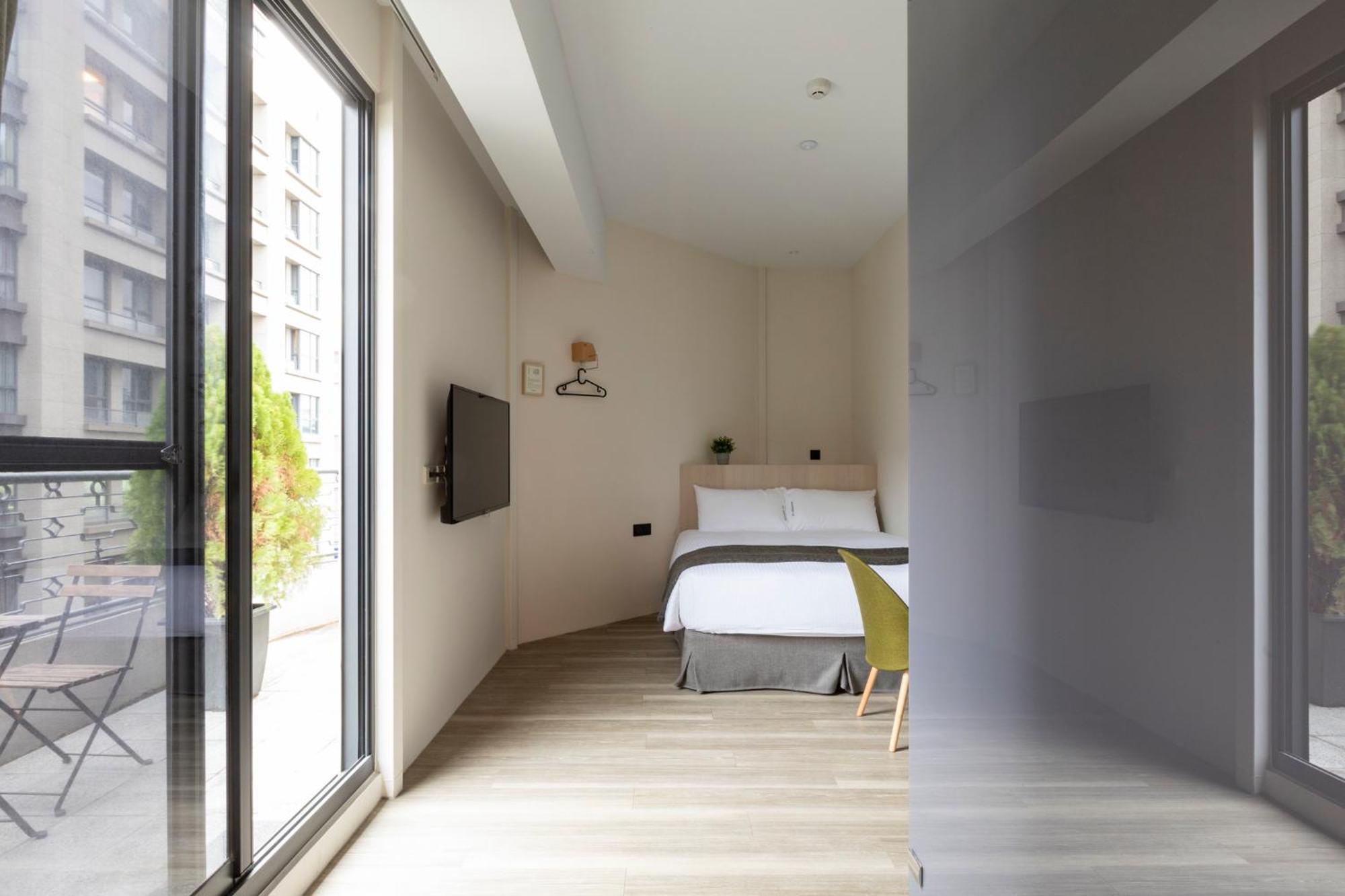 Meander 1948 Hostel Тайпей Екстериор снимка